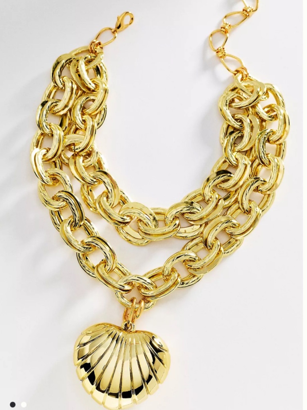 Anthropologie Chunky Gold-Tone Double Chain Heart Link with Shell Pendant 🆕 - Picture 3 of 4